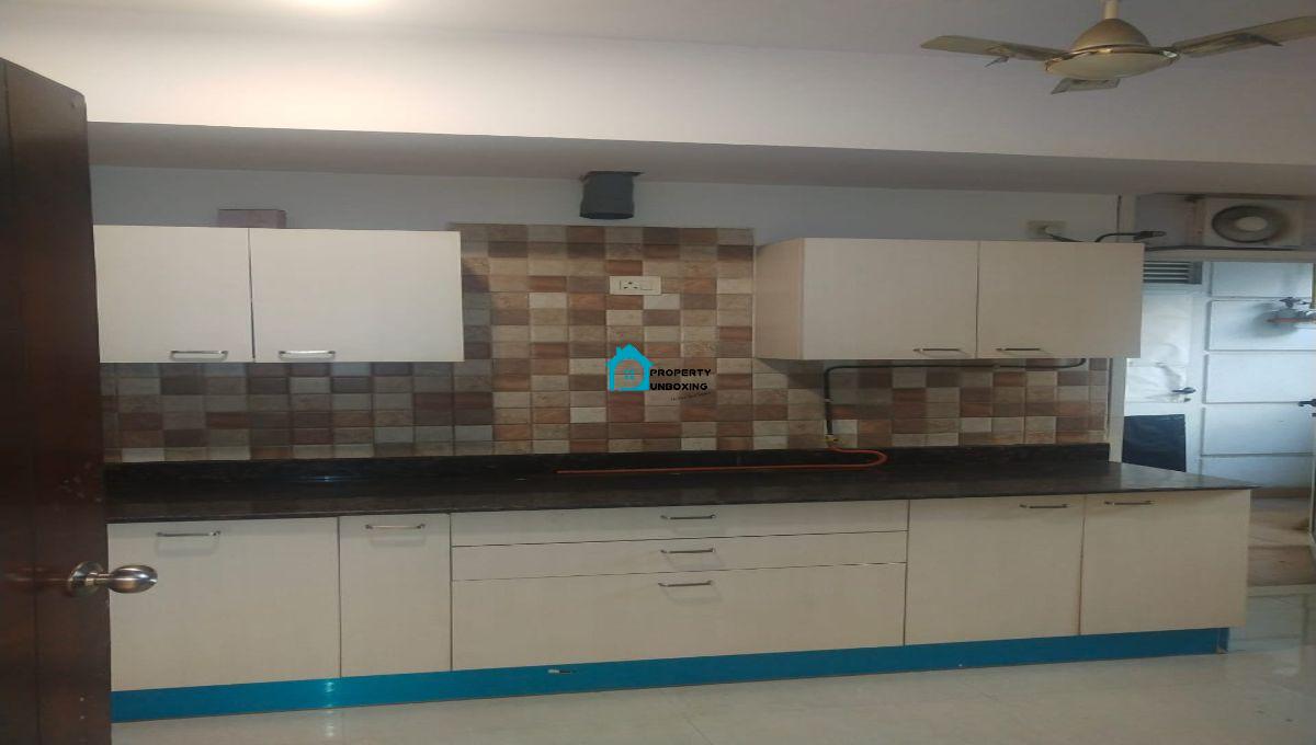 128 Kalypso Court 3BHK 6