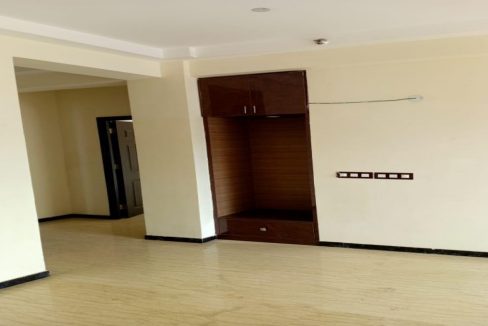 75_JewelNoida_2700sqft_5