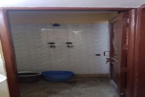 82 KV 1BHK semifurnished 3