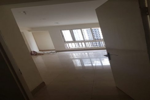 Sector 134 Kosmos 2BHK Unfurnished Sale 4