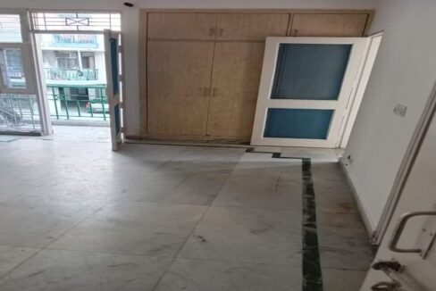 Sec82_vivek_1460sqft (11)